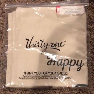 Thirty-one pillow cover